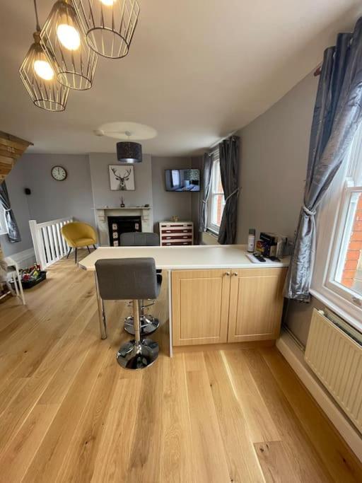 Brady'S Glastonbury Beautiful Pad Great Location! Esterno foto