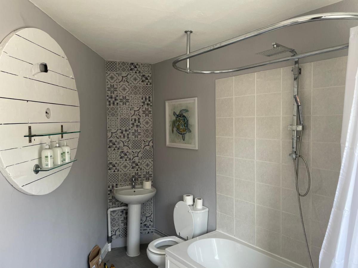 Brady'S Glastonbury Beautiful Pad Great Location! Esterno foto